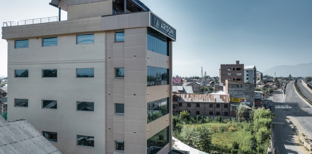 Hotel Arison